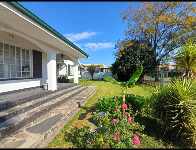 4 BEDROOM HOUSE TO LET IN VANDERBIJLPARK SE 7